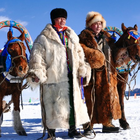 Exploration du monde : "PEUPLES DU FROID, Sibérie, Mongolie" Illustration de l'actualité - cliquer pour agrandir